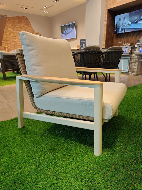 LIVING REYNE IVORY + MESA DE CENTRO